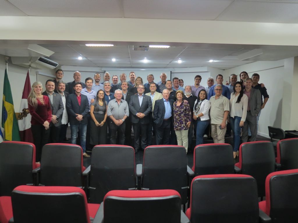 Representantes do CRO-MT participam de reunião nacional sobre Saúde Suplementar