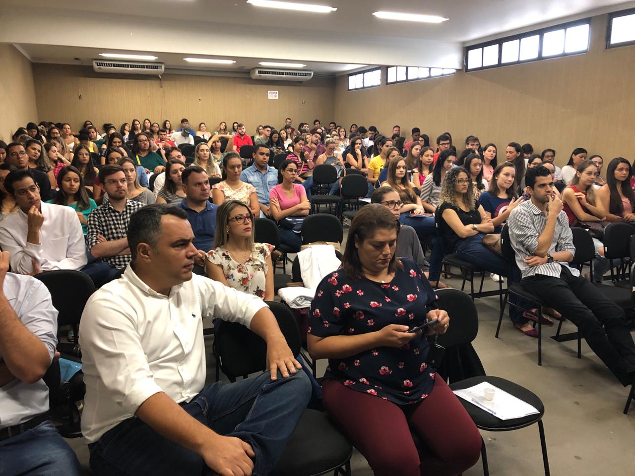 Conselho prestigia 2º Encontro de Pós-Graduação e Graduação de Odontologia Conselho prestigia 2º Encontro de Pós-Graduação e Graduação de Odontologia