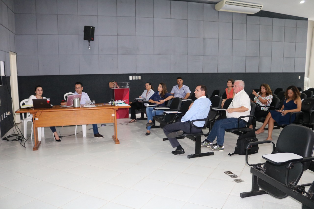 Carta ao governador é pauta do Fórum dos Conselhos de Classe