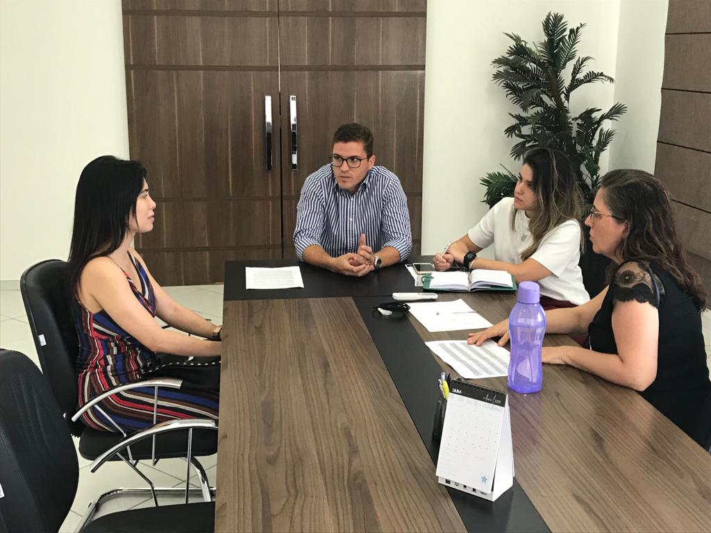 Cirurgiões-dentistas de Cuiabá recorrem ao CRO-MT por direitos trabalhistas Cirurgiões-dentistas de Cuiabá recorrem ao CRO-MT por direitos trabalhistas