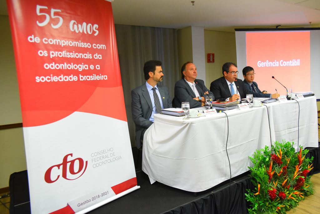 Controle Social: CFO apresenta panorama nacional do Sistema Contábil em Assembleia Conjunta com presidentes dos CROs Controle Social: CFO apresenta panorama nacional do Sistema Contábil em Assembleia Conjunta com presidentes dos CROs