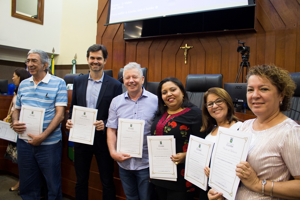 Câmara homenageia pioneiros do Centro de Odontologia para Pacientes Especiais