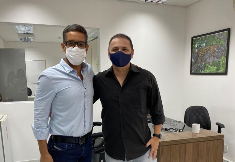 Odontologia é tema de reunião com vereador em Cuiabá