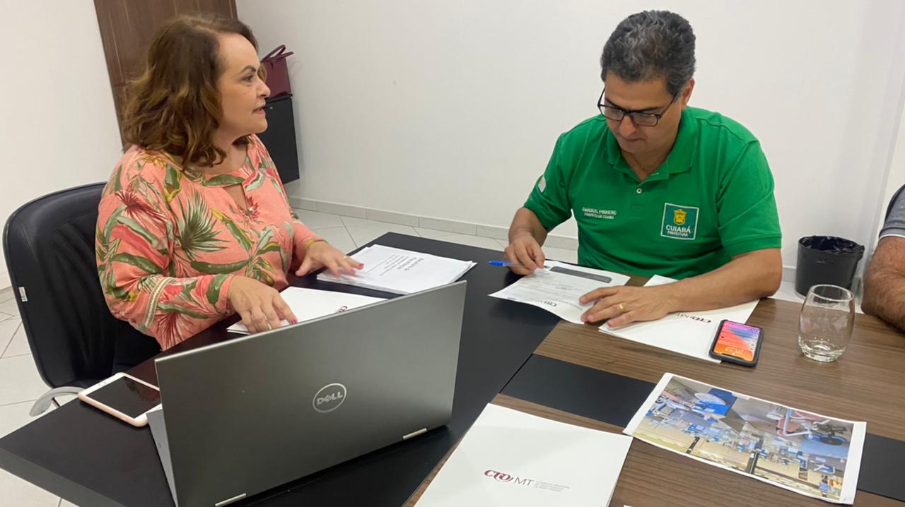 CRO APRESENTA RELATÓRIO DE FISCALIZAÇÃO PARA PREFEITO