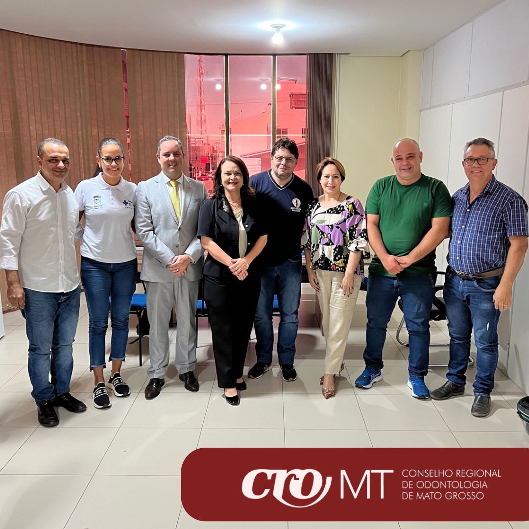 Reunião com membros da Saúde de Primavera do Leste